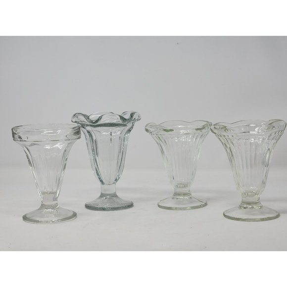 4 Vintage Tulip Shaped Glass‎ Ice Cream Sundae Dishes - Picture 1 of 16